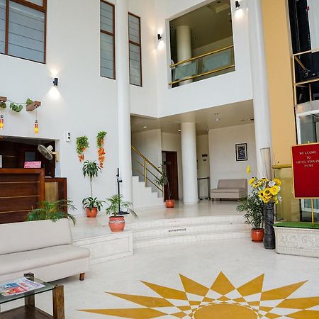 Hotel Viva Inn Yerandwane エクステリア 写真